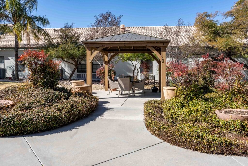 Exterior shot of the Inspirations of River Centre outdoor courtyard.